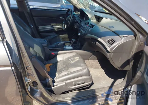 2010 Honda Accord 3.5 Ex-L from USA, damaged, VIN 1HGCP3F8XAA022365